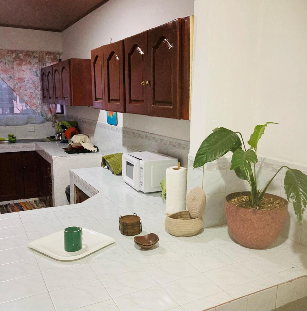 Hostel Casa Mar Либерия Екстериор снимка