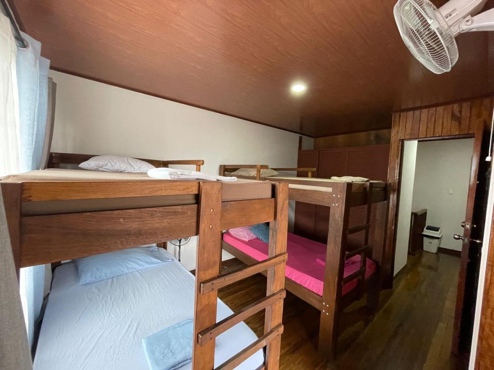 Hostel Casa Mar Либерия Екстериор снимка