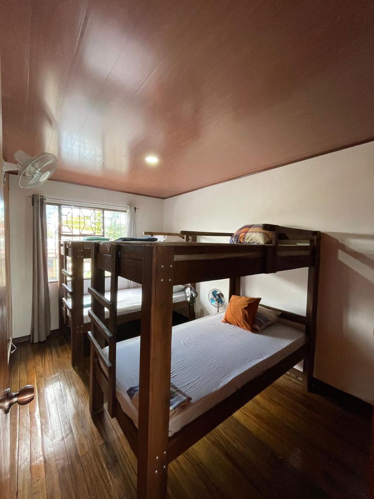 Hostel Casa Mar Либерия Екстериор снимка